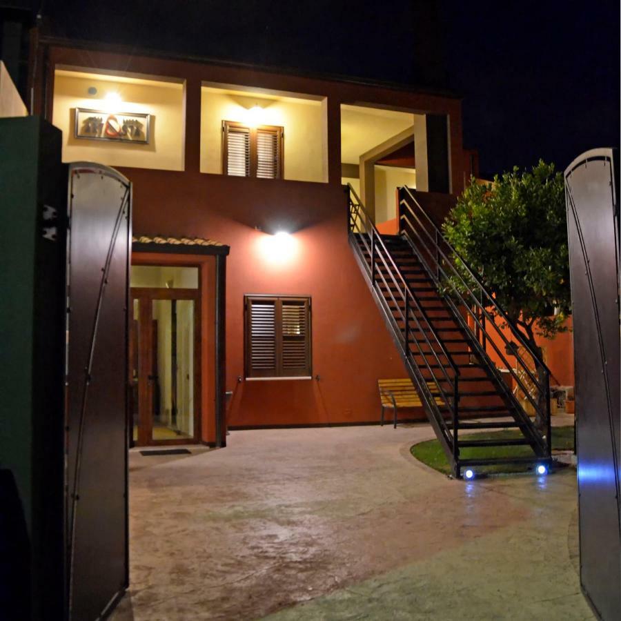Artista B&B Càbras Exterior foto